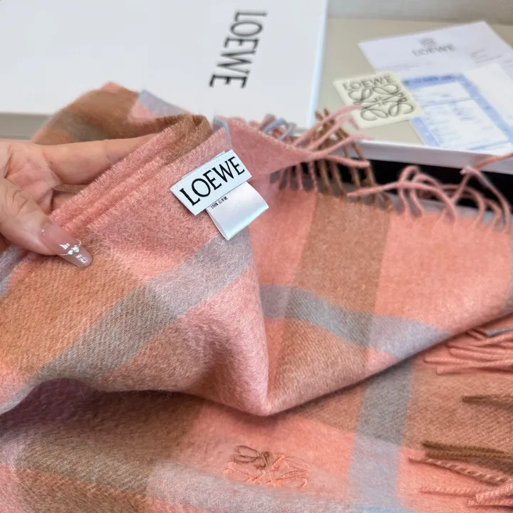 スーパーコピー ロエベ マフラー