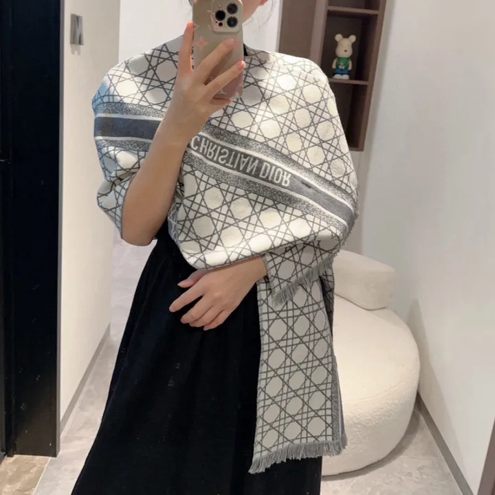 スーパーコピー ディオール マフラー