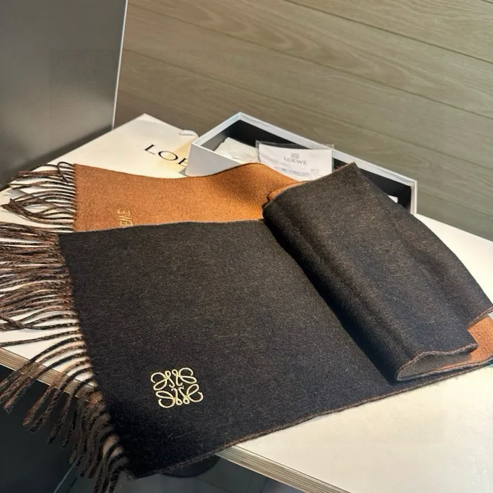 スーパーコピー ロエベ マフラー