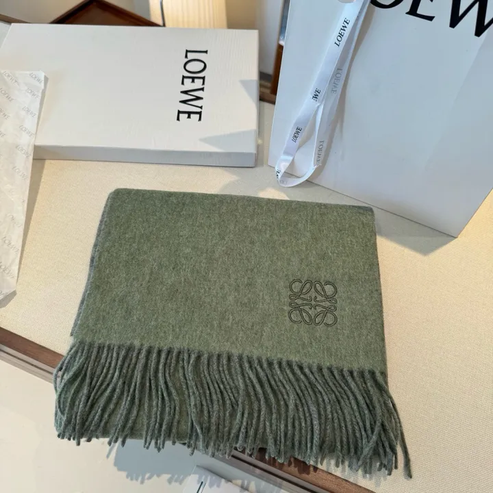 スーパーコピー ロエベ マフラー