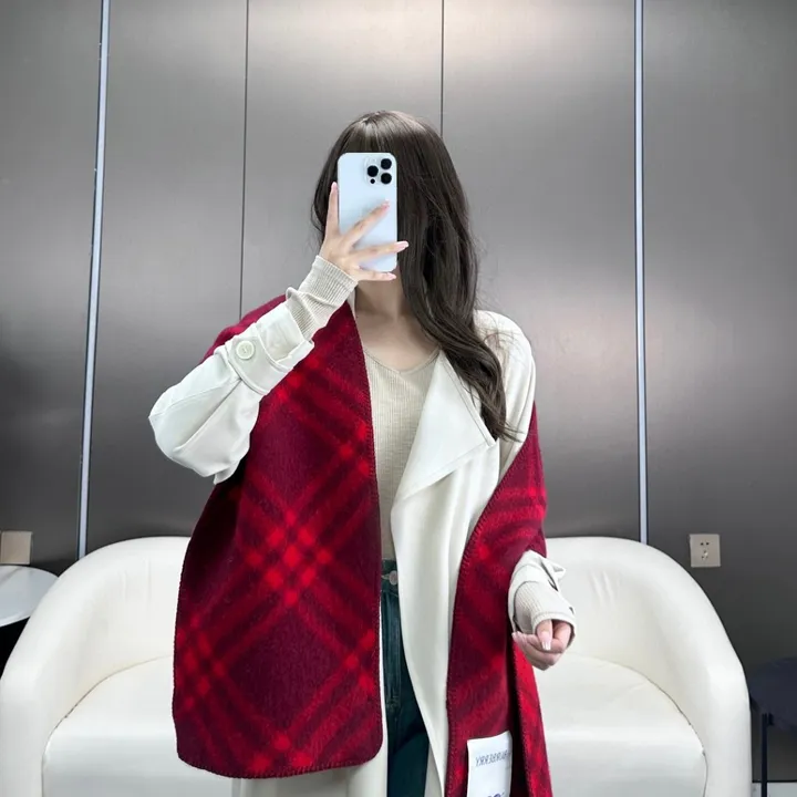 スーパーコピー バーバリー ス マフラー