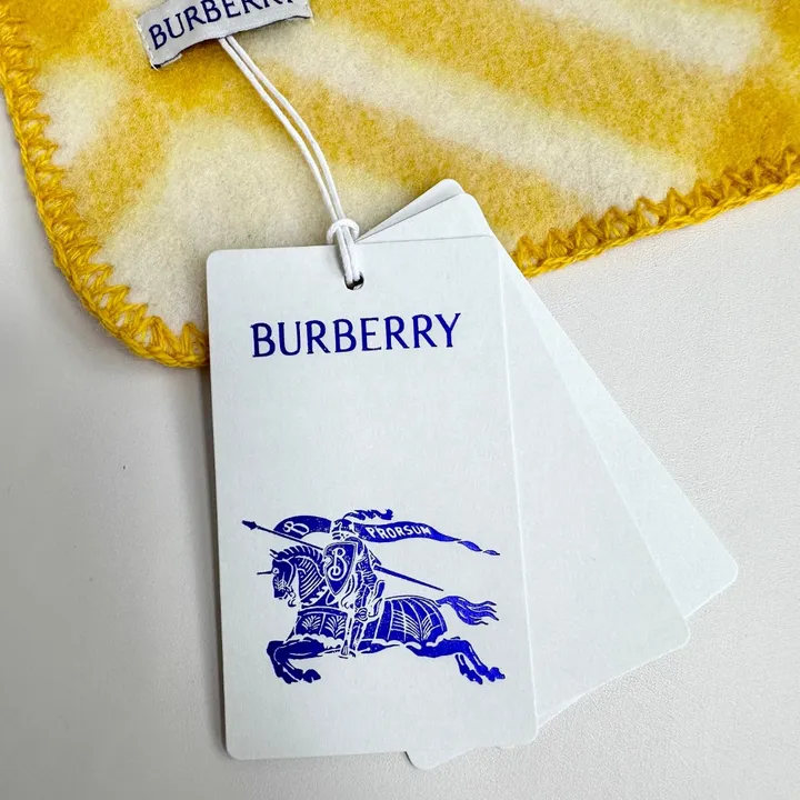 スーパーコピー バーバリー ス マフラー