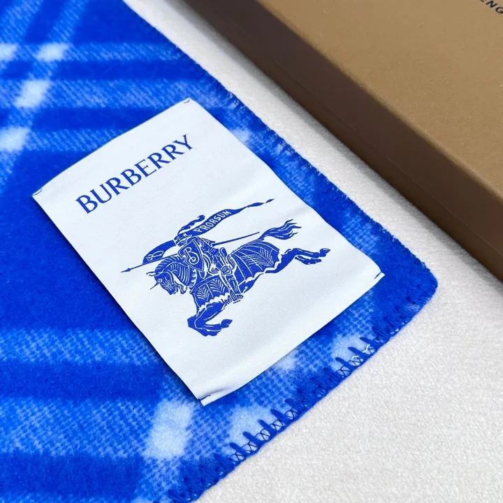 スーパーコピー バーバリー ス マフラー