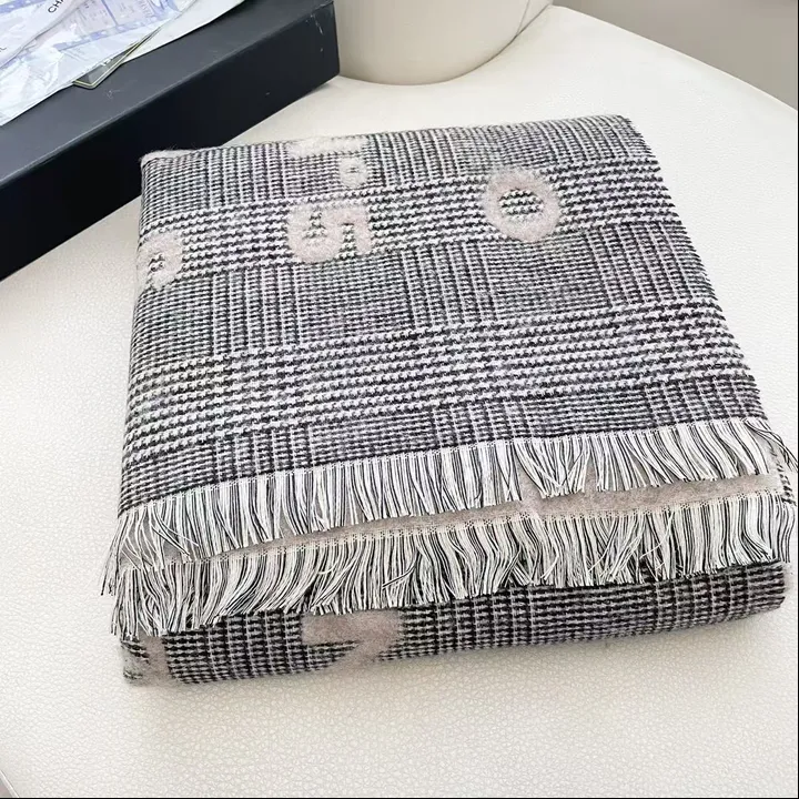 スーパーコピー シャネル マフラー