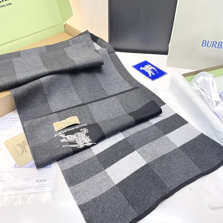 スーパーコピー バーバリー ス マフラー