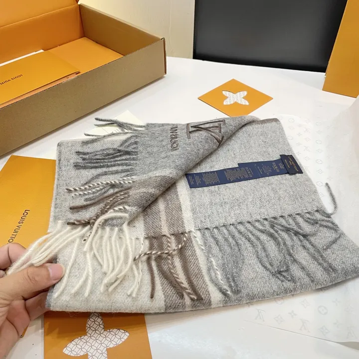 スーパーコピー ルイヴィトン マフラー