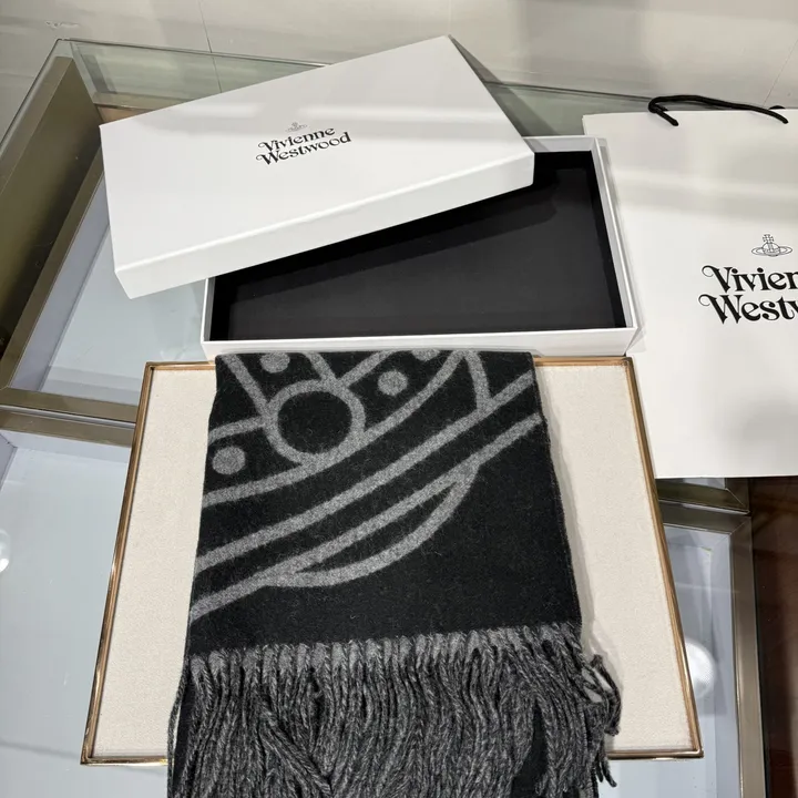 スーパーコピー ヴィヴィアン・ウエストウッド マフラー