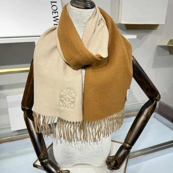 スーパーコピー ロエベ マフラー