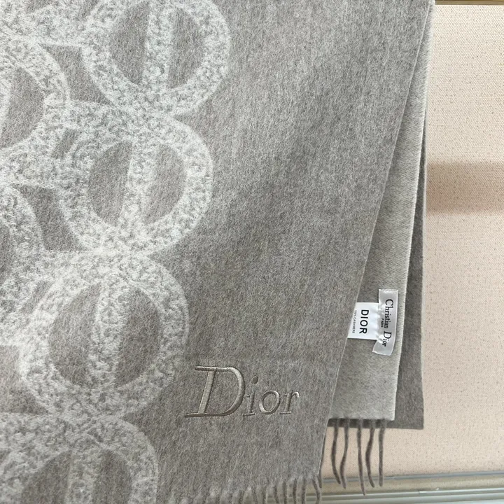 スーパーコピー ディオール マフラー