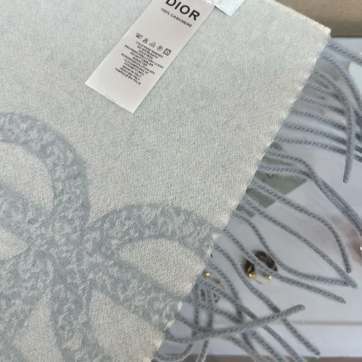 スーパーコピー ディオール マフラー