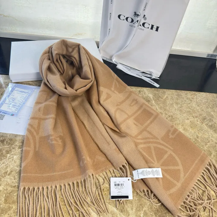 スーパーコピー コーチ マフラー