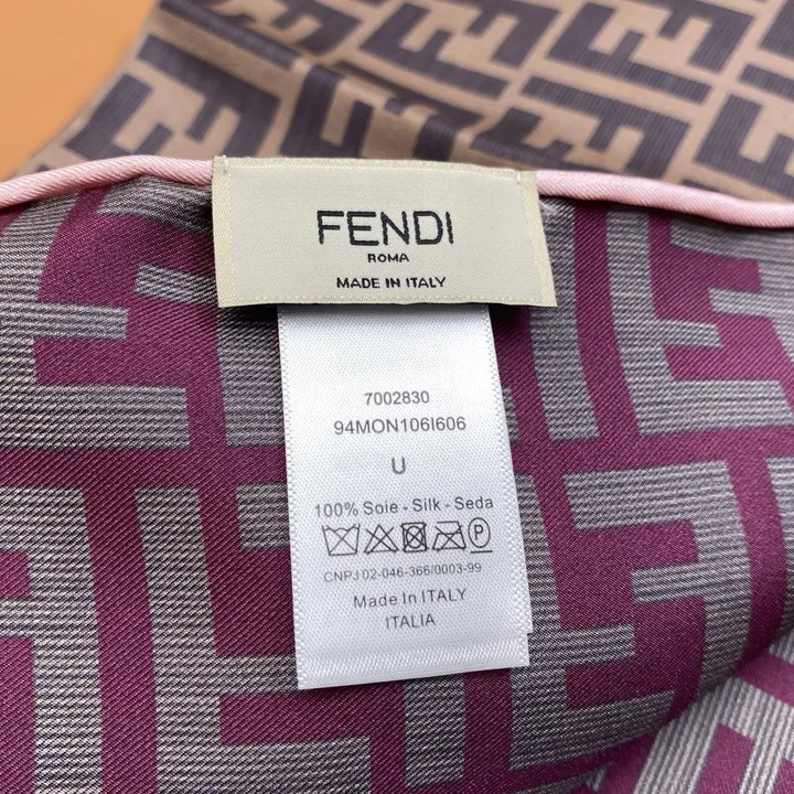 スーパーコピー フェンディ マフラー