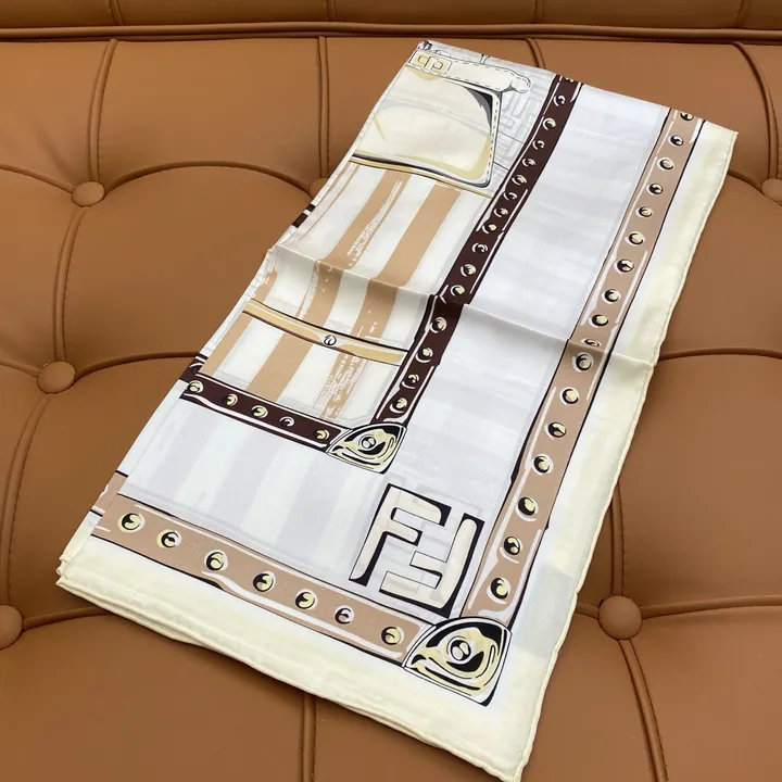 スーパーコピー フェンディ マフラー