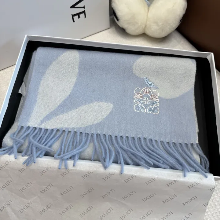 スーパーコピー ロエベ マフラー