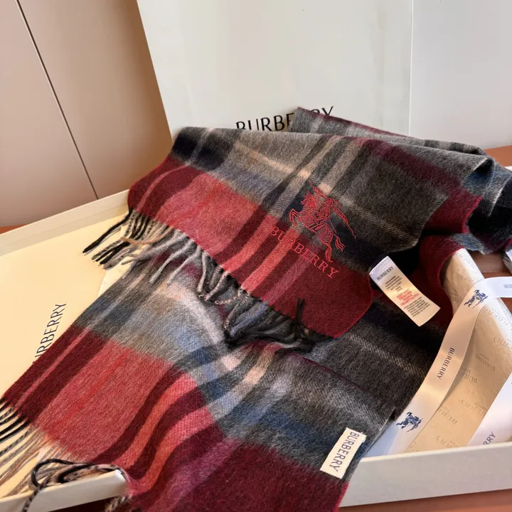 スーパーコピー バーバリー ス マフラー