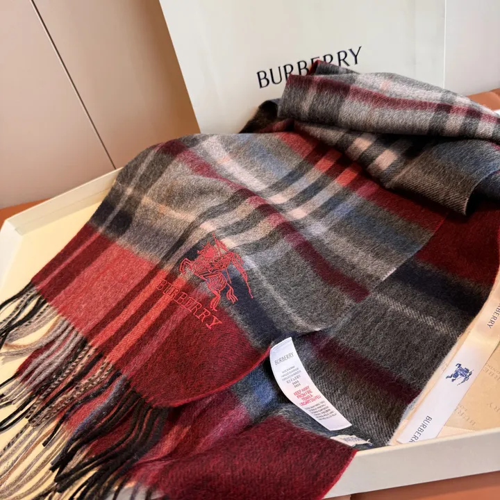 スーパーコピー バーバリー ス マフラー