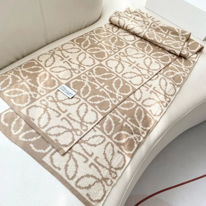 スーパーコピー ロエベ マフラー