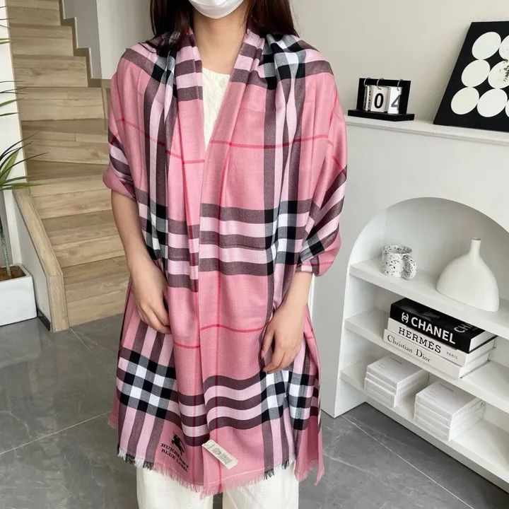 スーパーコピー バーバリー ス マフラー