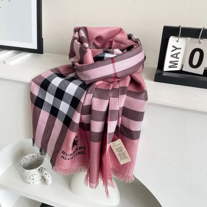 スーパーコピー バーバリー ス マフラー