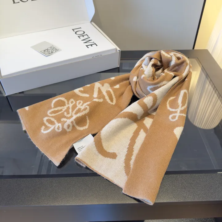 スーパーコピー ロエベ マフラー