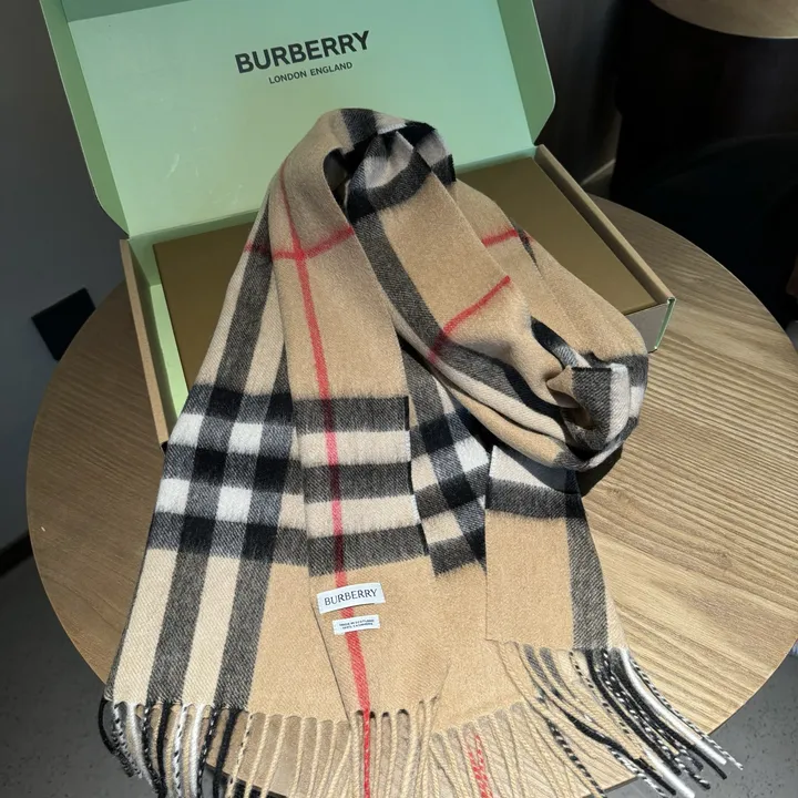 スーパーコピー バーバリー ス マフラー