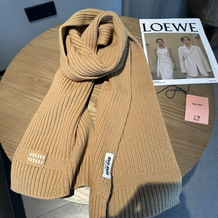 スーパーコピー フェンディ マフラー