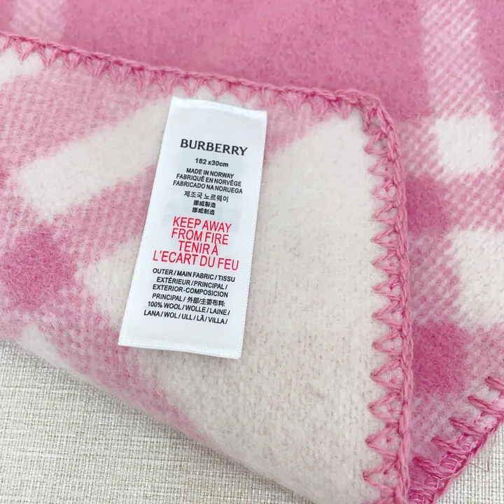 スーパーコピー バーバリー ス マフラー