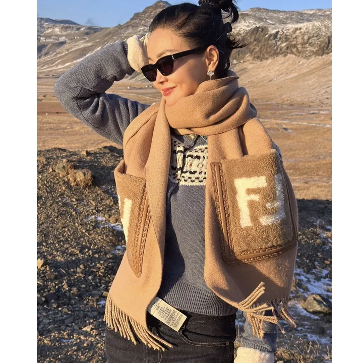 スーパーコピー フェンディ マフラー