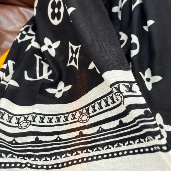 スーパーコピー ルイヴィトン マフラー