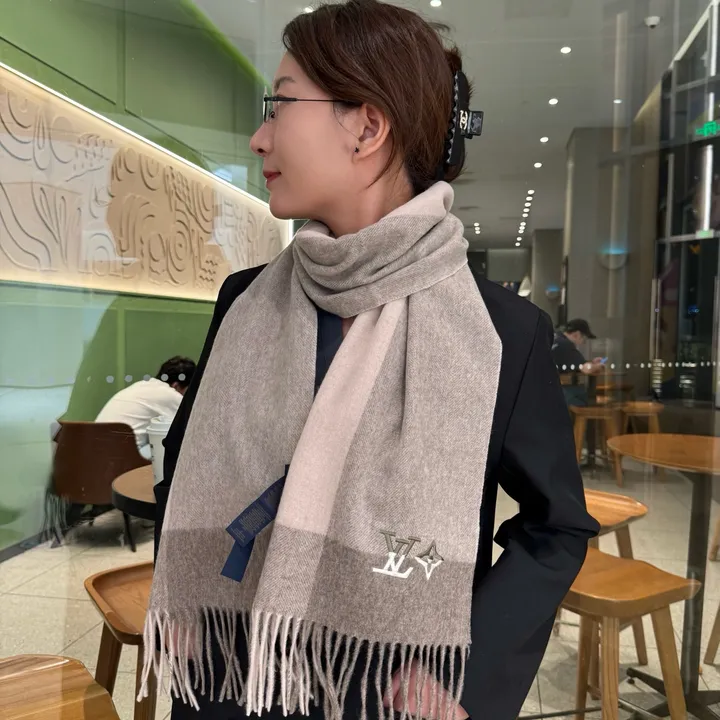 スーパーコピー ルイヴィトン マフラー