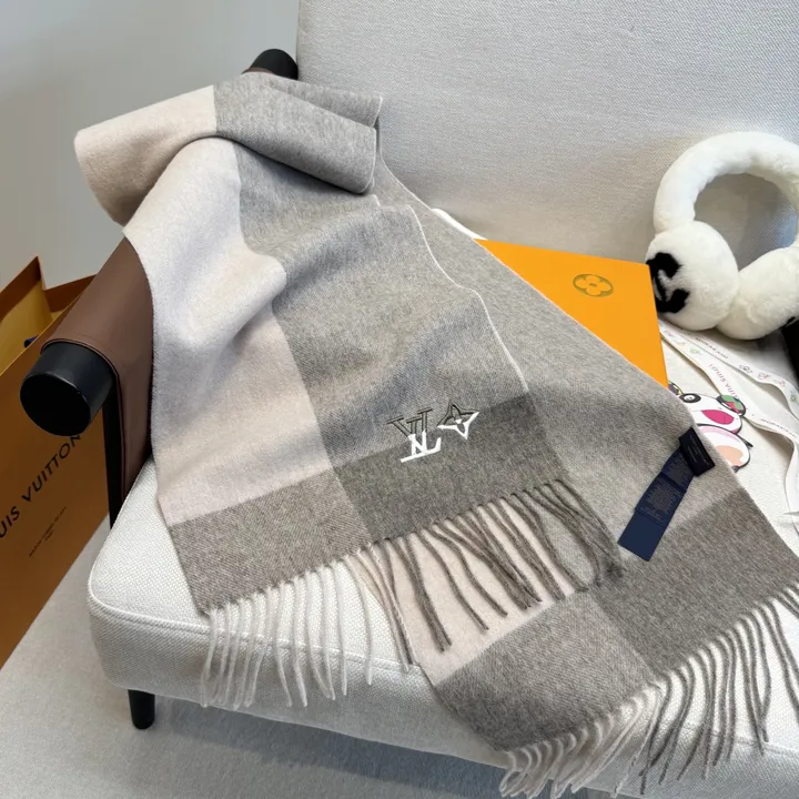 スーパーコピー ルイヴィトン マフラー