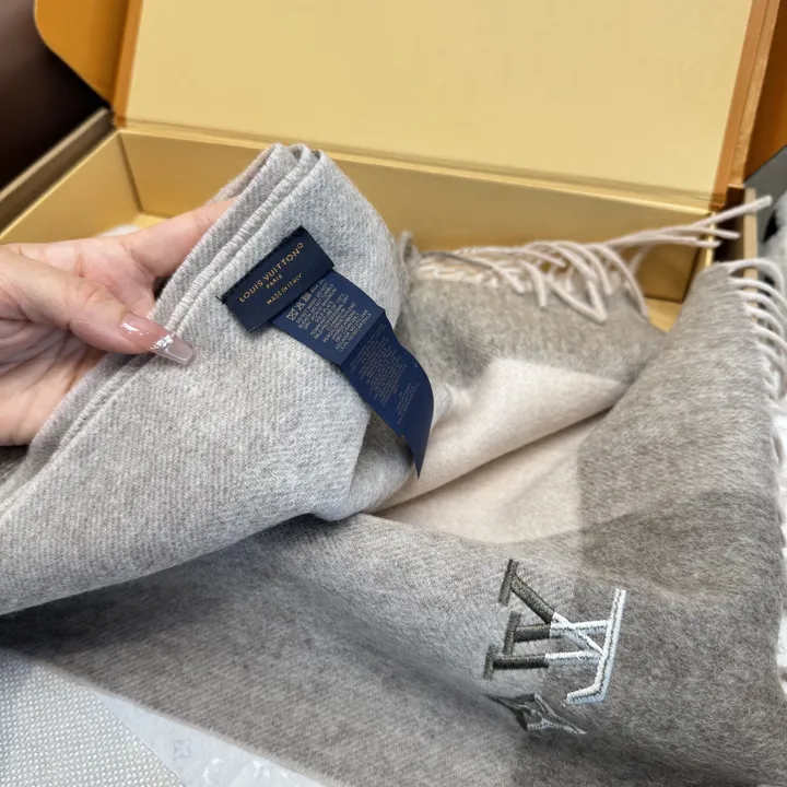 スーパーコピー ルイヴィトン マフラー