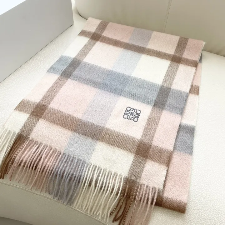 スーパーコピー ロエベ マフラー