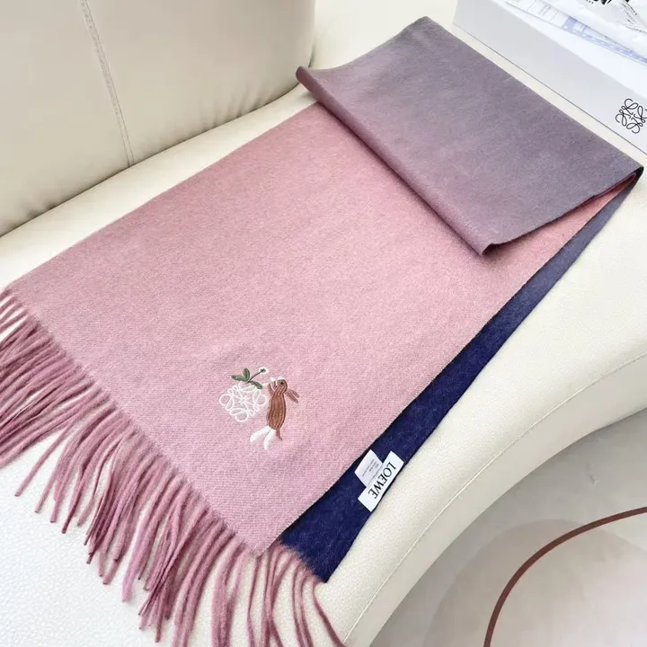 スーパーコピー ロエベ マフラー