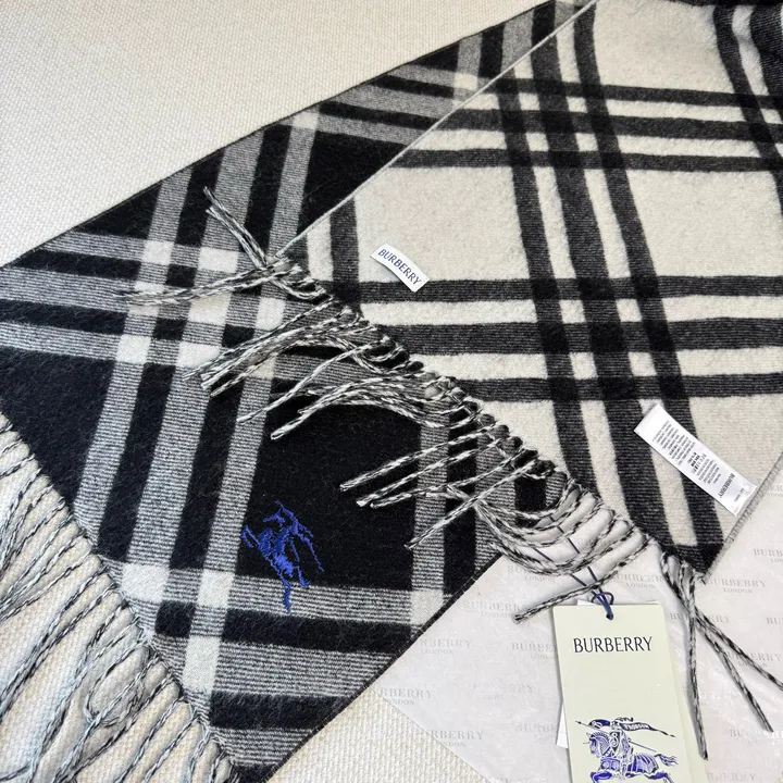 スーパーコピー バーバリー ス マフラー