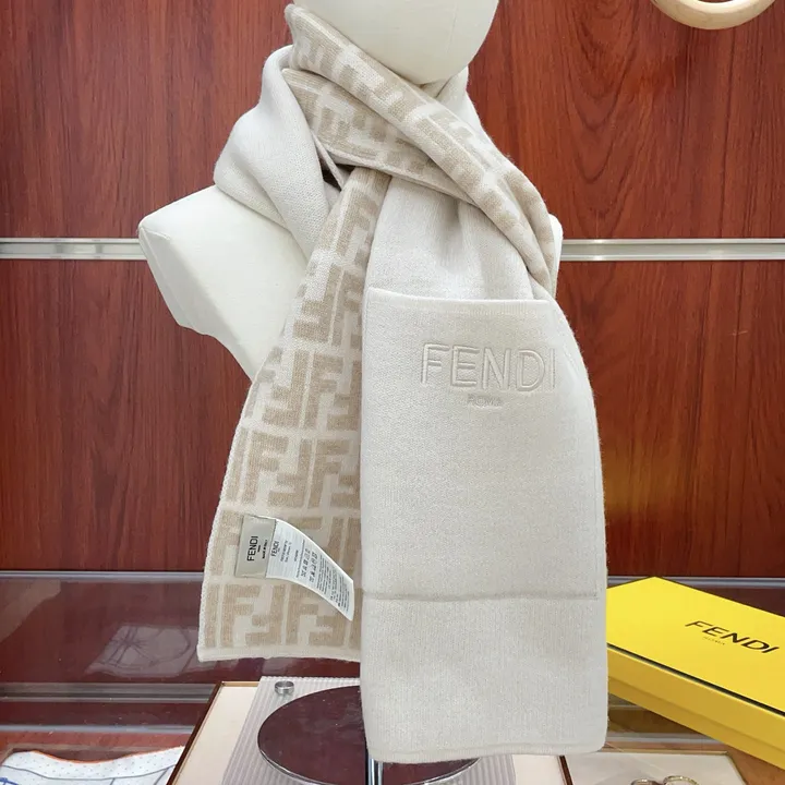 スーパーコピー フェンディ マフラー