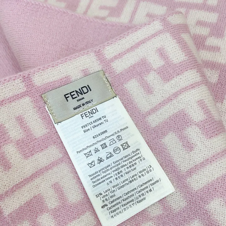 スーパーコピー フェンディ マフラー