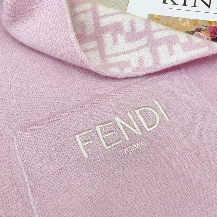 スーパーコピー フェンディ マフラー