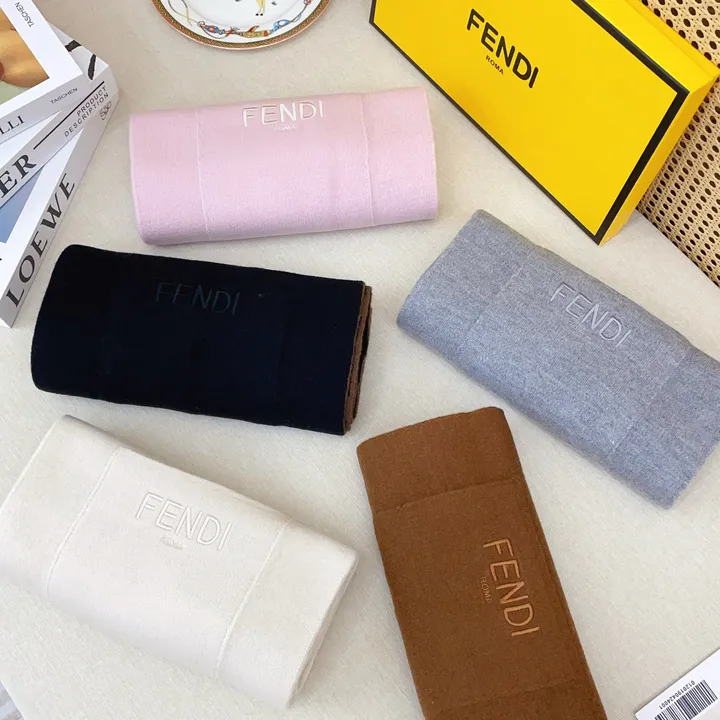 スーパーコピー フェンディ マフラー