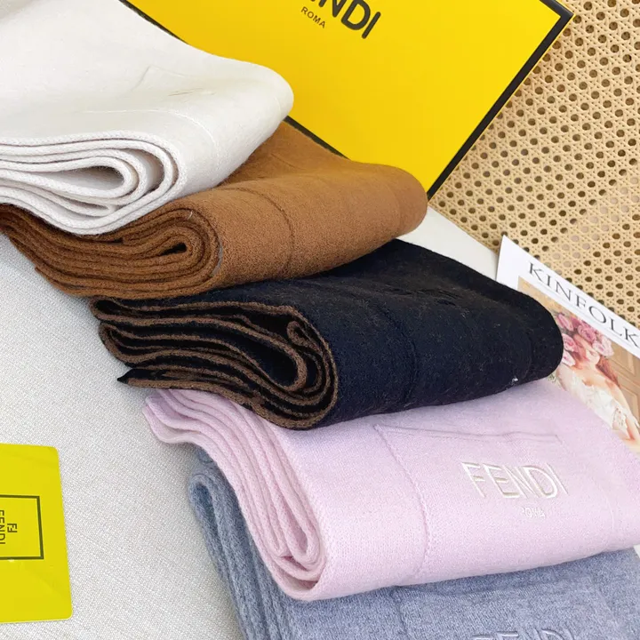 スーパーコピー フェンディ マフラー