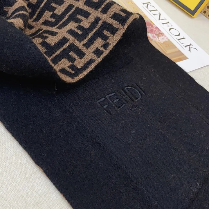 スーパーコピー フェンディ マフラー