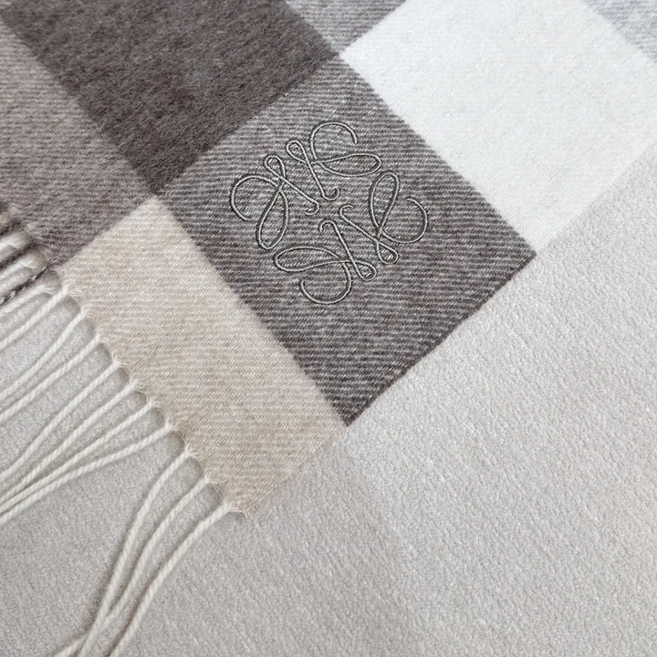 スーパーコピー ロエベ マフラー