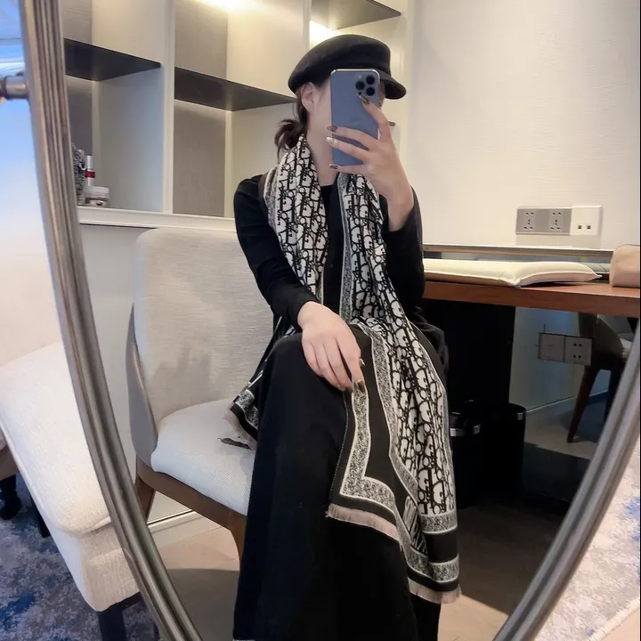 スーパーコピー ディオール マフラー