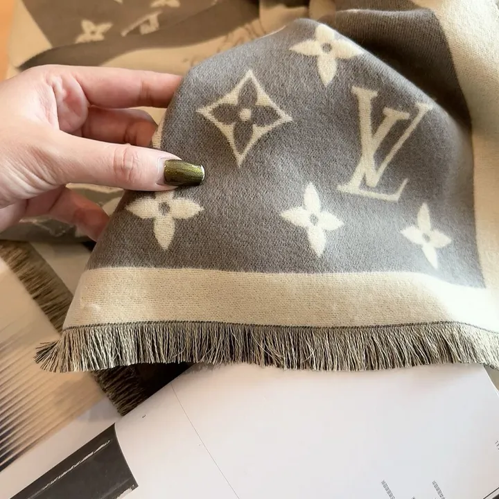 スーパーコピー ルイヴィトン マフラー