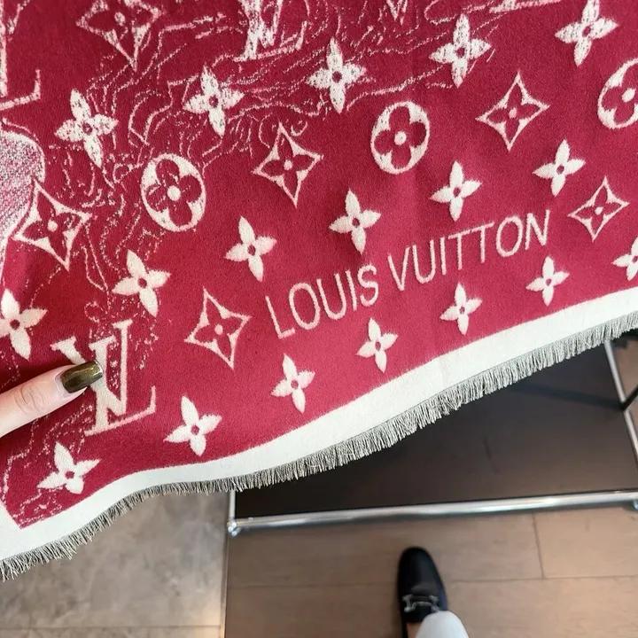 スーパーコピー ルイヴィトン マフラー