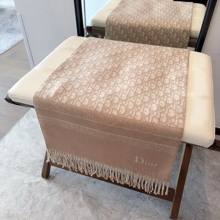 スーパーコピー ディオール マフラー