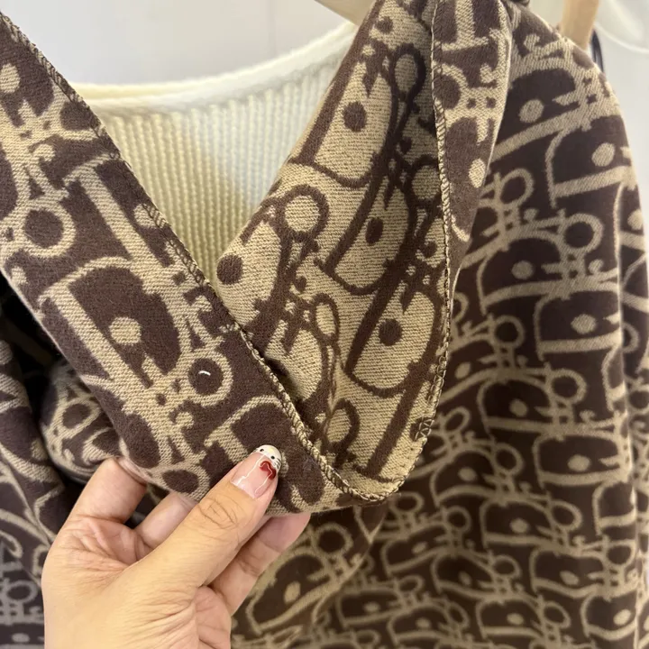 スーパーコピー ディオール マフラー