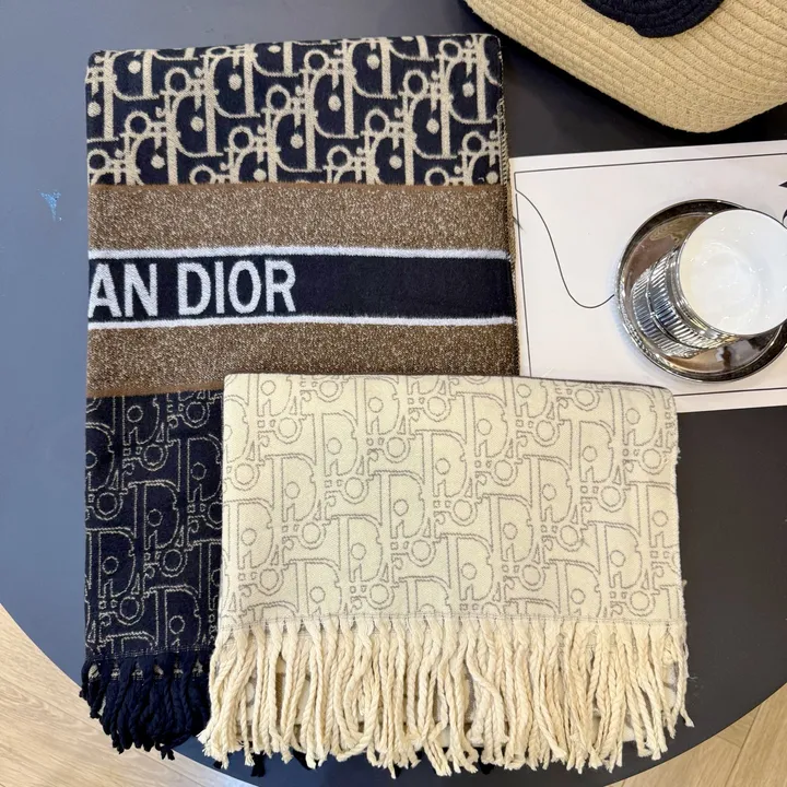 スーパーコピー ディオール マフラー