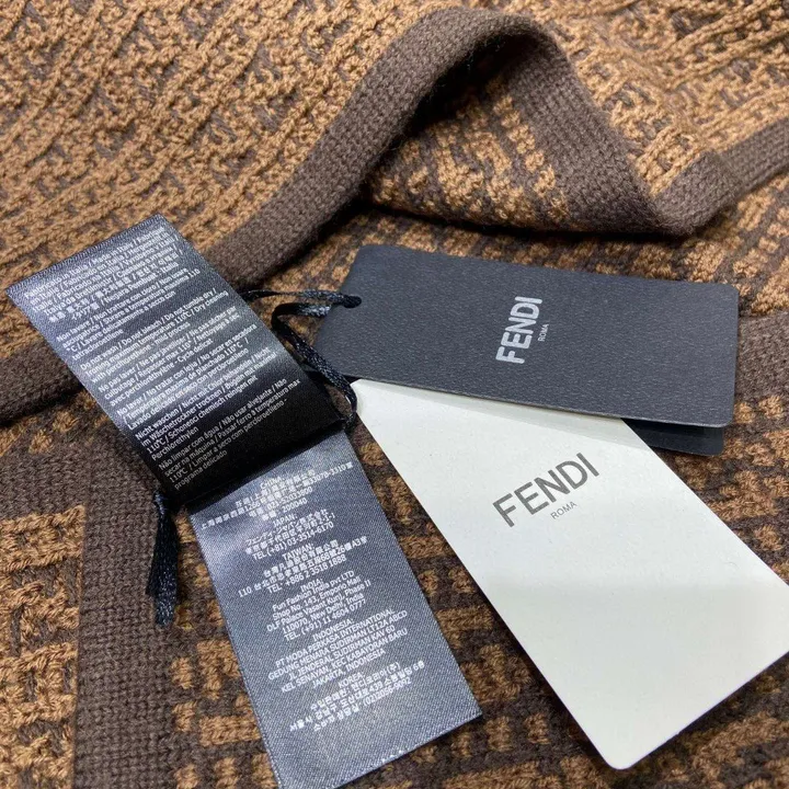 スーパーコピー フェンディ マフラー