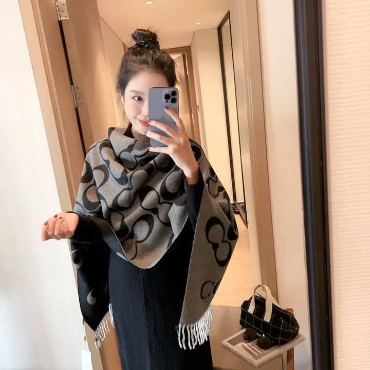 スーパーコピー コーチ マフラー